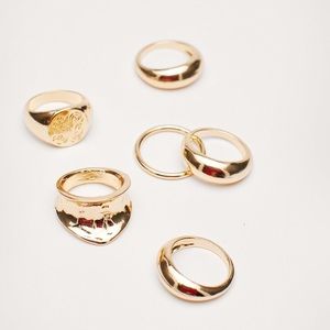 NASTY GAL 6 Pc Various Size Chunky Ring Set